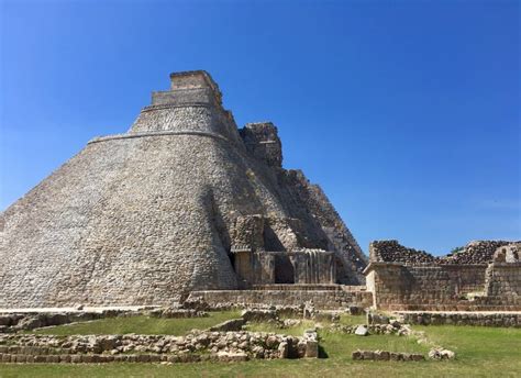 uxmal mayan ruins    top  list  playa del