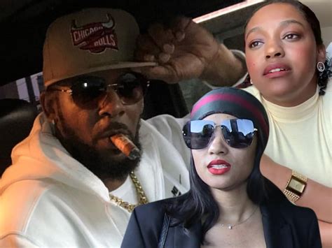 R Kelly’s Alleged Sex Slaves Will Support Singer During