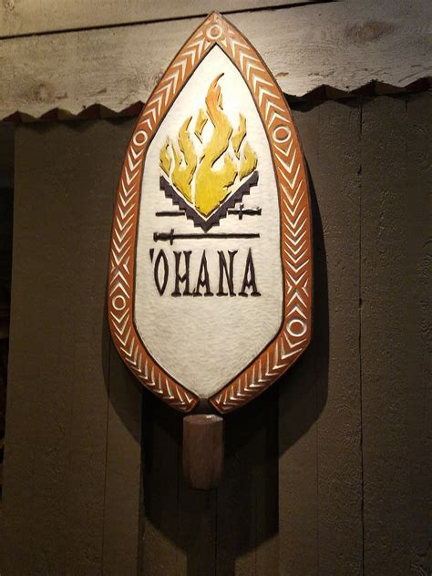 ohana restaurant disney world  complete guide disneynews