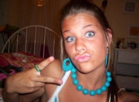 need i say more duck face yes you look this stupid i am over it ~ things that get on