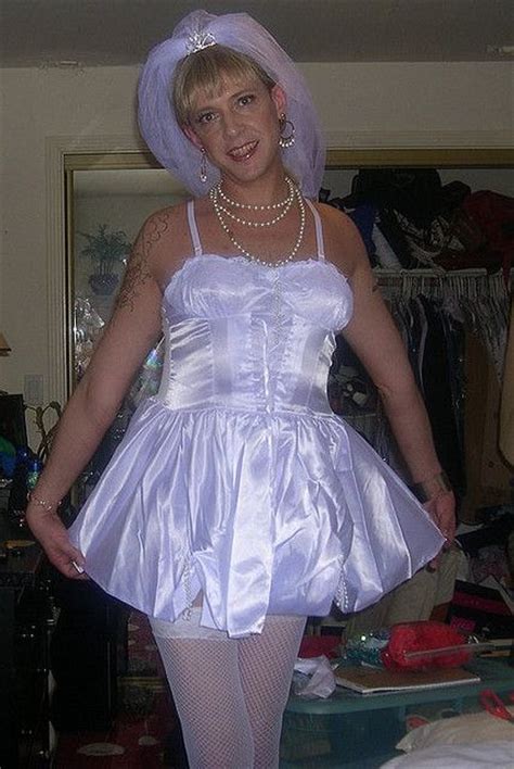 Pin On Feminized Male Maids And Sissies Erofound