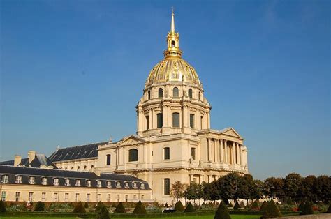 paris carte touristique des sites  visiter classic architecture european architecture