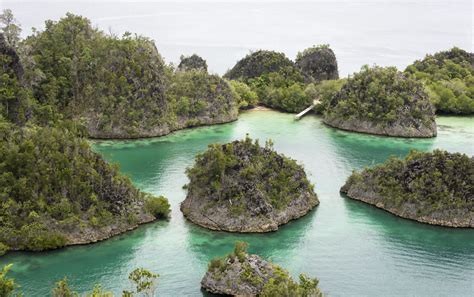 Travel Raja Ampat   Best Islands in Indonesia and the World