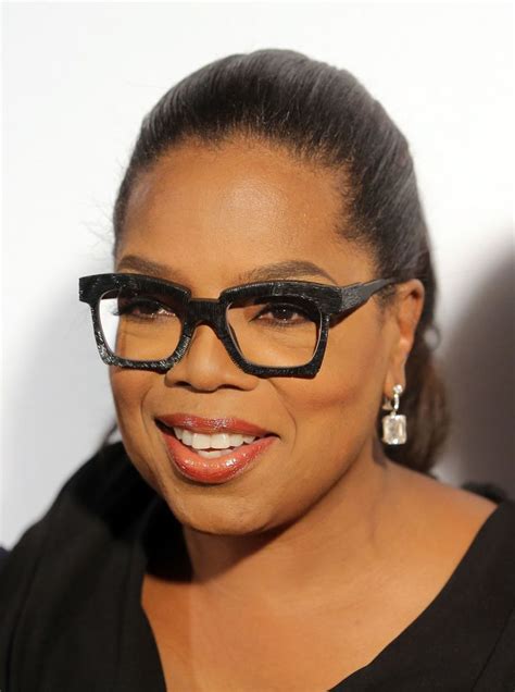 can we talk about oprah s glasses for a second oprah glasses fashion eye glasses glasses