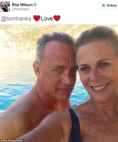 Tom Hanks Nuzzles Wife Of 28 Years Rita Wilson In Sweet Selfie Daily