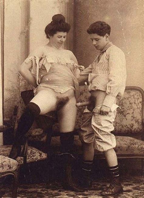 2 porn pic from very old retro porn from late 1800 s to early 1900 s sex image gallery