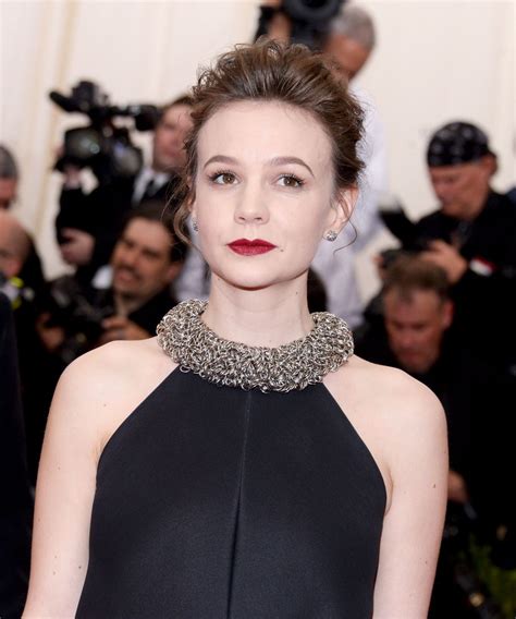 carey mulligan  met gala    york hawtcelebs