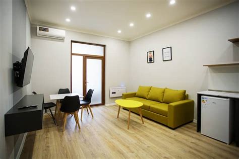 colourful  bdr aptperfectly located serviced apartments  rent  yerevan yerevan