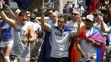 Gay Pride Groups Appear At U S Military Academies Cnn