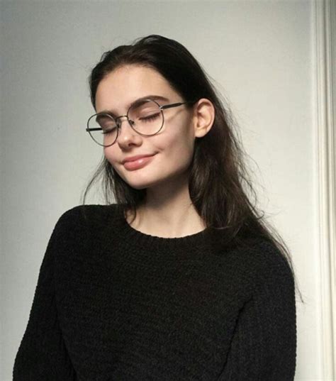 ЧБ On Twitter  Cute Glasses Girls With Glasses Pretty People