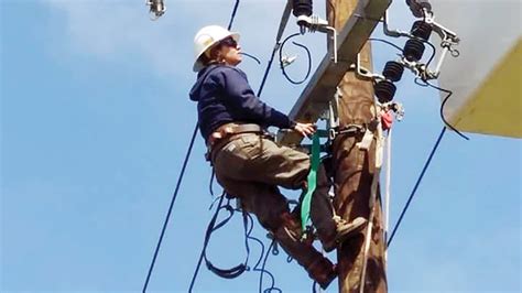 first female entergy lineman is in brookhaven daily leader daily leader