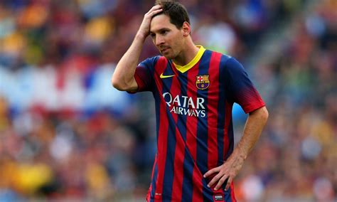 lionel messi dyed his hair platinum blonde and people can t handle it