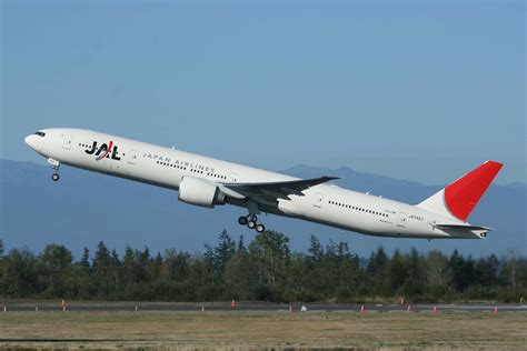 japan airlines adding  flight wifi  north americaeurope routes