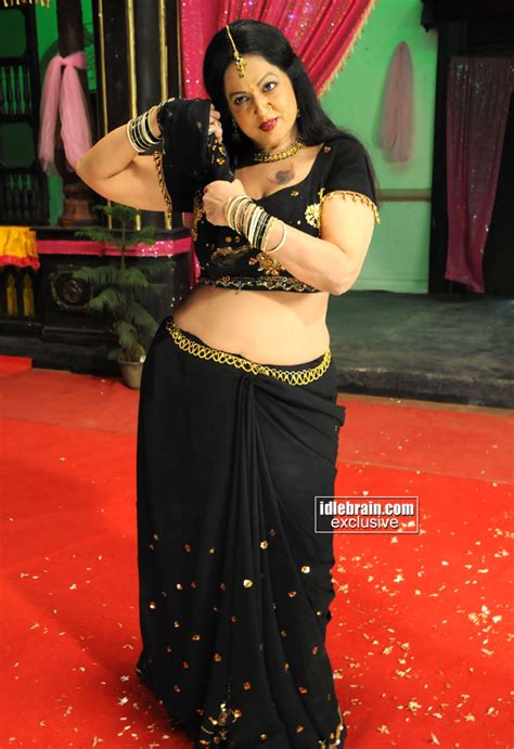 south indian actress jyothi lakshmi photo session 2