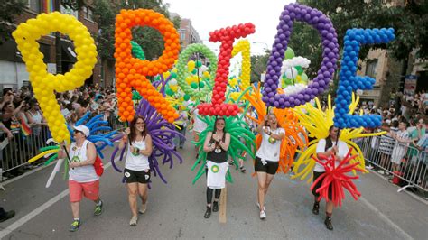 gay rights in chicago guide to pride fest and pride parade chicago