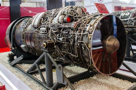 saturn  turbofan engine  powers  sukhoi su  flickr