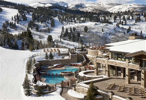 luxury ski resorts  amazing architectural flair