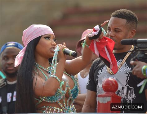 Nicki Minaj Shows Off To The Crowd On Top Of A Music Truck At The