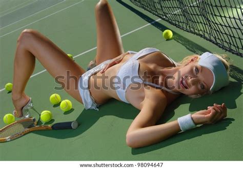 「sexy Tennis Girl」の写真素材（今すぐ編集） 98094647