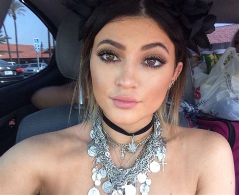 Kylie Jenner Says She’s Doing Her Best To Only Focus On The Good