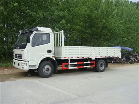 factory sale small dongfeng  lorry truck  good price buy lorry