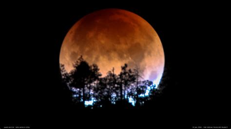blood moon    famous lunar eclipses  history space