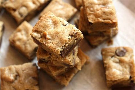 Browned Butter And Bourbon Blondies Chocolate Chip Blondies Desserts