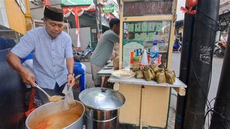 bubur asinan semur bang lopi makanan tradisional khas betawi sejak