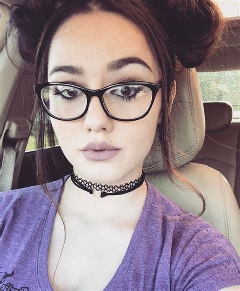 Girls With Glasses By Nikki Love On ~hair Styles~ Glasses Choker