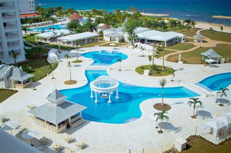 Bahia Principe Luxury Runaway Bay – Jamaica Adults Only All Inclusive