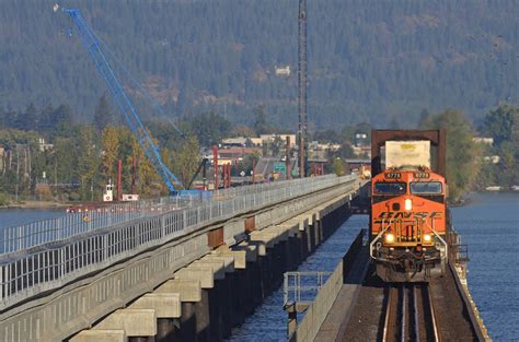 bnsf opens  bridge  sandpoint idaho trains