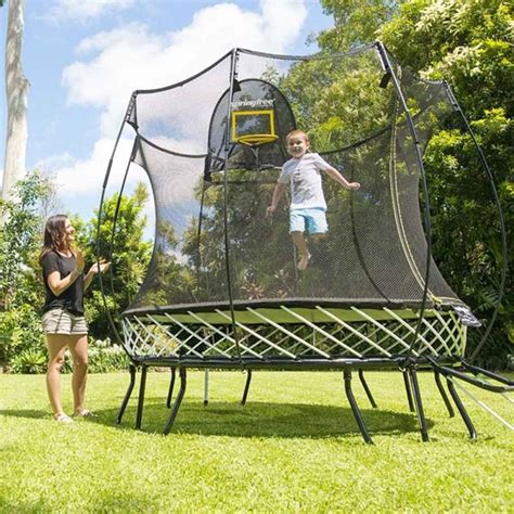 ft springfree compact  trampoline  capital play uk