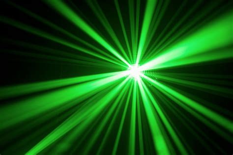 green lasers find metal faults invisible   naked eye