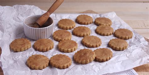 autumn spiced shortbread the dinner bell