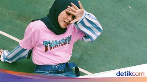 Foto 9 Gaya Hijab Swag Ala Hijabers Indonesia Foto 8