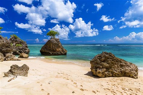 Bali Deretan Pantai Yang Sangat Estetik Rekomendasi Tempat Wisata