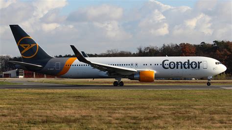 condor summer  condor  flying  frankfurt  edmonton canada  opens  long haul