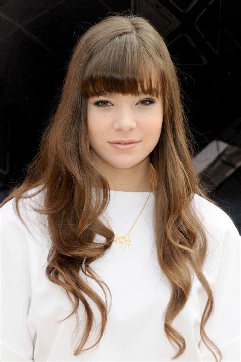 Hailee Steinfeld 7 Reasons Why She S The Perfect Juliet