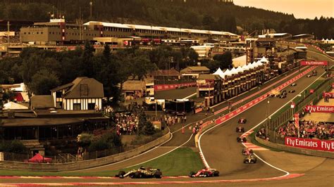 historias eurosport eau rouge la curva en la  senna hablaba