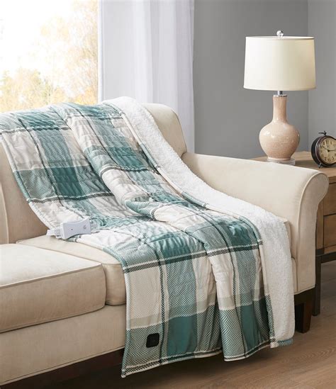 noble excellence windowpane plaid plush sherpa electric heated throw