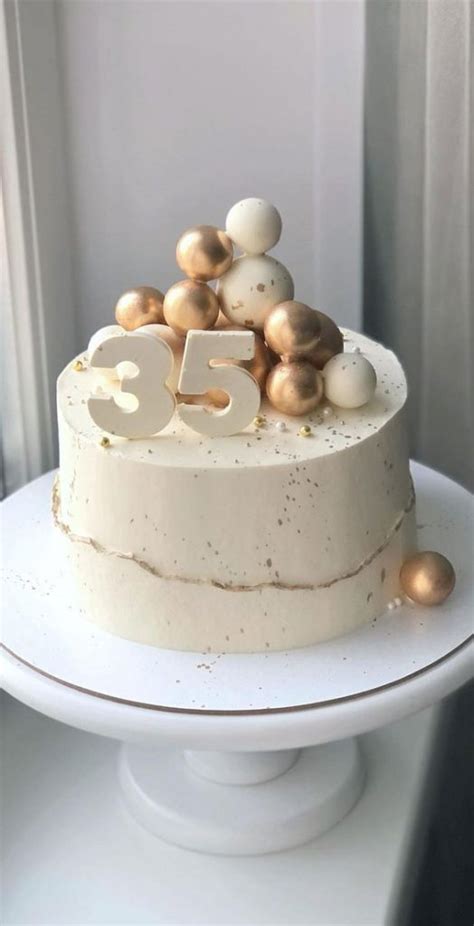 54 jaw droppingly beautiful birthday cake 35th white birthday cake