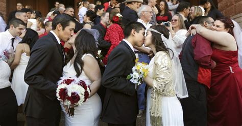 mass weddings around the world
