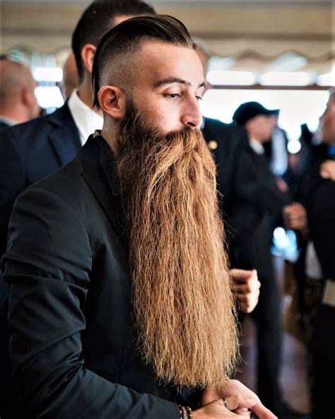 pin  russell renneberg  beards hair  beard styles long beards