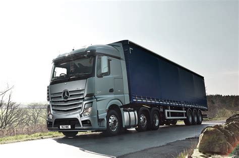 autonomous lorries   tested  uk motorways  year autocar
