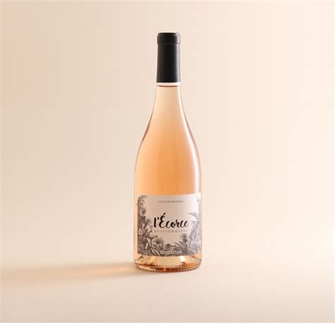 Dynamic Vines 2021 Cotes De Provence L Ecorce Rose Valérie Courrèges