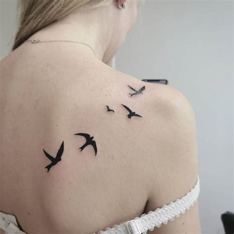 bird tattoo    shoulder