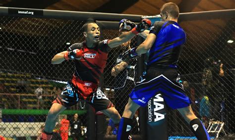 host nation italy takes victory in opening bout of 2019