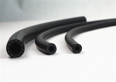 id   smooth fiber rubber fuel hose flexible fuel injection hose  diesel