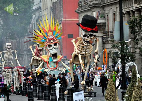 se abre la convocatoria  participar en el desfile de  de muertos