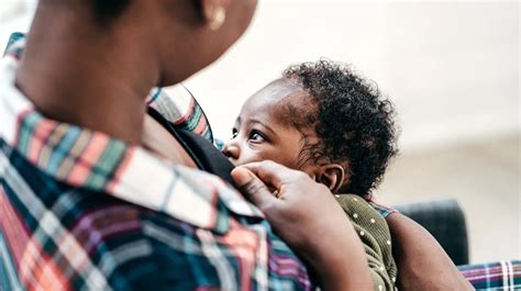 Black Breastfeeding Is An Act Of Community Care